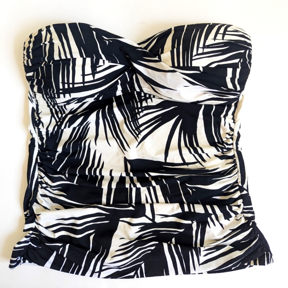 La Blanca Swim Top Built in Bra Pads 🖤 Black & White Palm Print Women's US 12